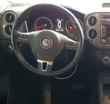 2013 Volkswagen Tiguan LH Driver Steering Wheel Airbag OEM - Image 1 of 3