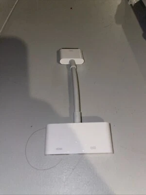Genuine Apple A1388 30-Pin to HDMI Video Audio Adapter for iPod iPhone - Image 1 of 4