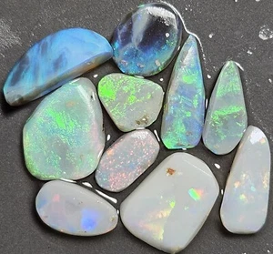 Lightning Ridge Opal Rub Parcel Blue Purple Green Pink Lapidary 9.75 Carat Rough - Foto 1 di 20