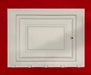 Puerta de acceso para faldón de vinilo blanco para soporte para casa móvil. - Imagen 1 de 3