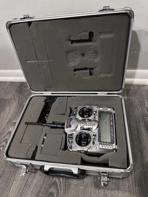 Controlador de radio transmisor helicóptero/avión JR 9503 Foto 1 de 4