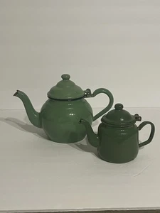 Vintage Green Enamel Ware Teapots Pair Of 2 Has Ware - Picture 1 of 13
