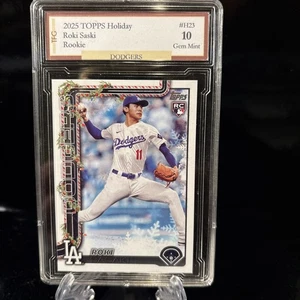 2025 Topps Holiday Roki Saski Rookie #H23 GEM 10 - Picture 1 of 2
