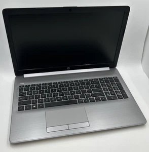 HP 255 G7 Notebook 15.6" Screen AMD Ryzen 5 2500U 8GB RAM 256GB SSD - Picture 1 of 7