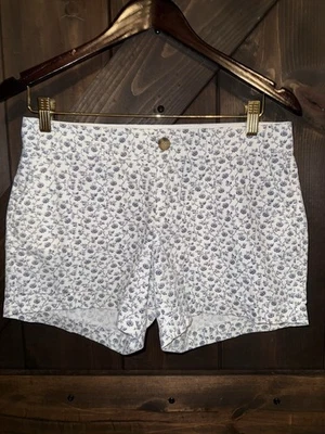 Old Navy Women’s Shorts Sz 2 Floral White Navy Blue Chino - Image 1 of 3