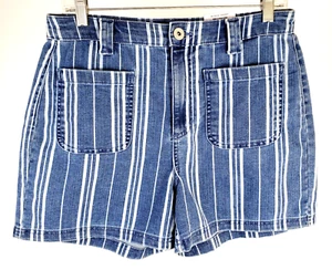 Style & Co Women's High Rise Blue/White Striped Shorts - Size 8 (NWT) 4 Pockets - Picture 1 of 4