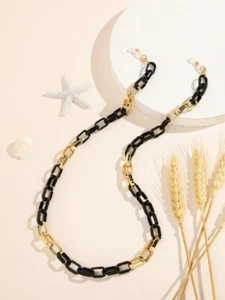 Western Equestrian Gold/Black Plastic Eyeglass/Sunglass Holder - Picture 1 of 2