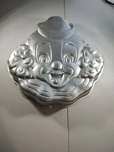 Vintage Wilton Cake Pan Large Happy Clown from 1989 - Picture 1 of 6
