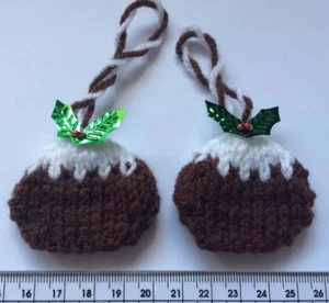 Christmas Tree Decorations Puddings mini Decorations Hand made Knitted - Picture 1 of 1