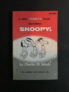 PEANUTS BOOK FEATURING SNOOPY VINTAGE 1968 - Picture 1 of 4