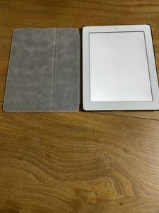 Apple iPad 3rd Generation A1416 16GB 9.7" Wi-Fi Tablet - Picture 1 of 8