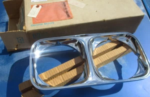 1972 72 Buick Electra LeSabre headlight bezel LH NOS 1238283 - Bild 1 von 5