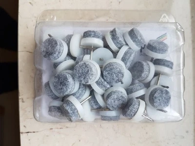 Filzgleiter 17mm, Bodengleiter, Möbelgleiter, mit Stahlstift, 32 Stück / neu - Bild 1 von 2