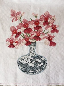 Hecho a mano punto de cruz acabado punto de cruz completado sin marco-Jarrón-11ct - Imagen 1 de 4