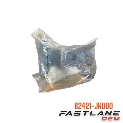 Nissan Armada 2017-2023 puerta trasera izquierda bisagra inferior nuevo OEM 82421-JK000 Foto 1 de 4