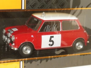 1/18 BMC Mini Cooper S   Winner RAC Rally - GB - 1965 #5 R.Aaltonen - Picture 1 of 3