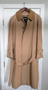 Vintage Burberry London Trench Coat With Detachable Wool Lining Men's Size 42 R - Picture 1 of 12