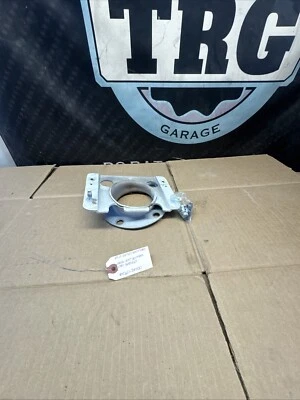 07-15 Infiniti G35 G37 Q40 Sedan Rear Left Bumper Stay Bracket 85211-JK000 - Image 1 of 4