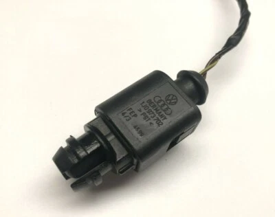 SENSOR DE TEMPERATURA EXTERIOR AIRE AMBIENTE ORIGINAL AUDI A1 A3 A4 A5 A6 A7 A8 + ENCHUFE Y - Imagen 1 de 4