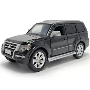 Mitsubishi Pajero Toy Car 1/32 Scale SUV Diecast Model Car Kids Boys Gift Black - Picture 1 of 12