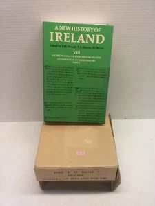 A NEW HISTORY OF IRELAND VOLUME VIII HARD COVER T.W.MOODY A CHRONOLOGY OF IRISH - Picture 1 of 23