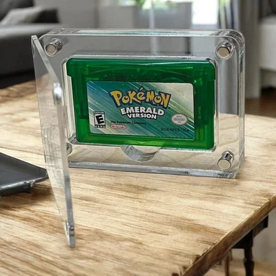 One Slot Acrylic Magnetic GBA Cartridge Case For Nintendo Game Boy Advanced USA - Image 1 of 4