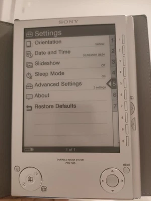 Sony PRS-505 ereader - Immagine 1 di 3