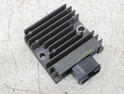 REGULADOR DE TENSIÓN RECTIFICADOR HONDA CBR250R 11-13 Foto 1 de 4