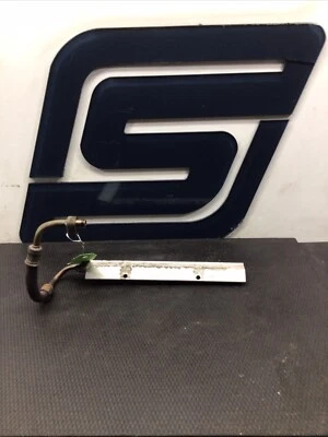 Acura MDX 2002 - riel de combustible delantero Foto 1 de 4