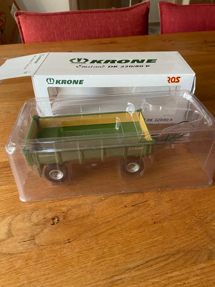 Ros 1:36 corona Emsland DK 220/80 K verde rimorchio ribaltabile trattore, trattore - Immagine 1 di 4
