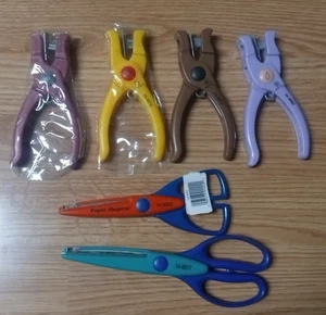 Lot of 6 Provo Craft! 6 Hole Punches (Flower,Leaf,Heart,Drop?) & 2 Paper Shapers - Picture 1 of 11