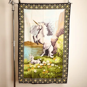 Vintage Majestätisches Einhorn und Baby Einhorn Wandteppich 34,5"x54" - Bild 1 von 4