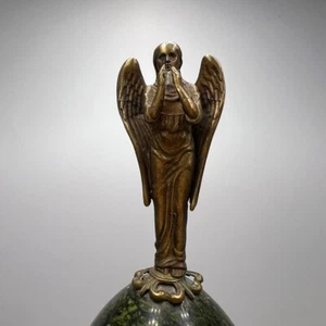 Vintage Green Serpentine Marble Gemstone Easter Egg Brass Angel Desk Souvenir - Picture 1 of 8
