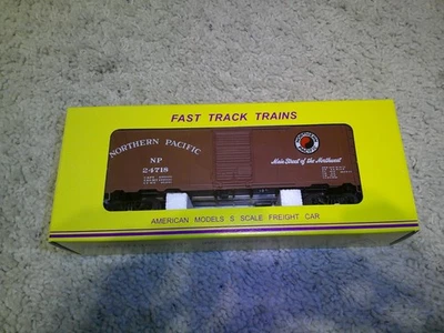 S GUAGE AMERICAN FLYER / AMERICAN MODELS #24718 NORTHERN PACIFIC 40' BOXCAR - Image 1 of 3