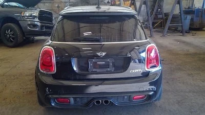 Throttle Body Fits 16-22 BMW X1 6227362 - Image 1 of 4