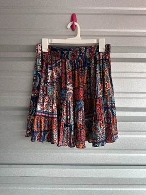 Minifalda para mujer Nasty Gal vibrante colorida boho fluida talla 8 nueva con etiquetas Foto 1 de 4