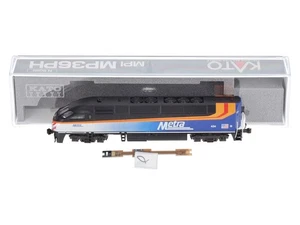 Kato 176-6124-DCC N Chicago Metra Black Roof MP36PH Diesellok mit DCC #424 - Bild 1 von 12