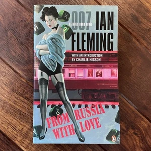 From Russia With Love - James Bond - Ian Fleming - 2006 Penguin Paperback - Picture 1 of 7