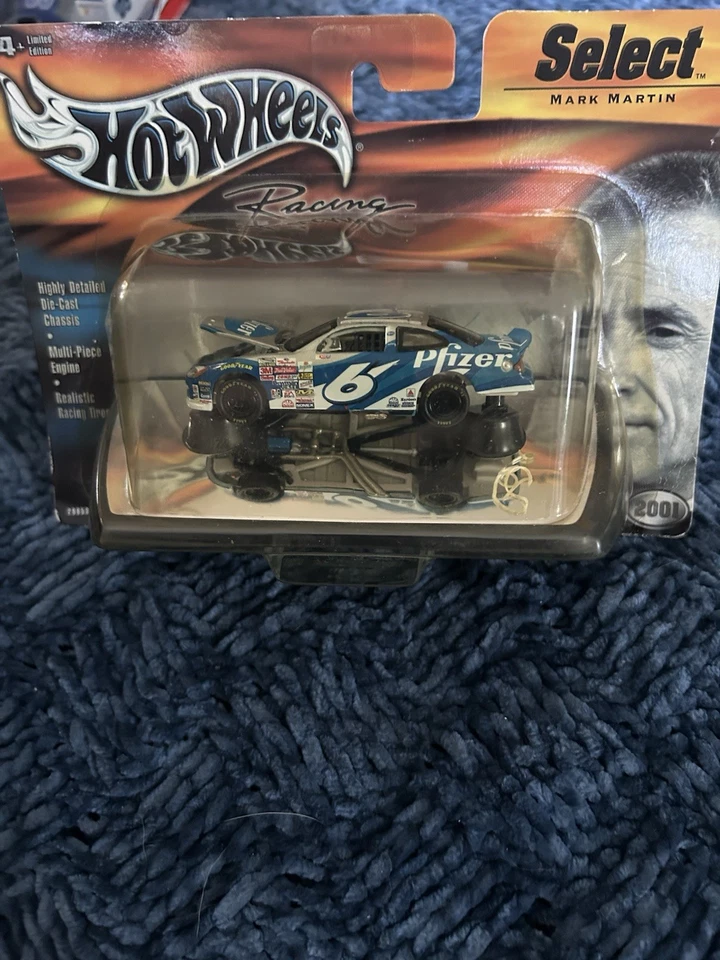 2001 Hot Wheels Select Mark Martin No6 Pfizer 1:64 NASCAR литая ограниченная серия - Изображение 1 из 1
