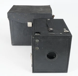 -[EX++] KODAK NO.3 BROWNIE MODEL B BOX CAMERA WITH CASE - Picture 1 of 6
