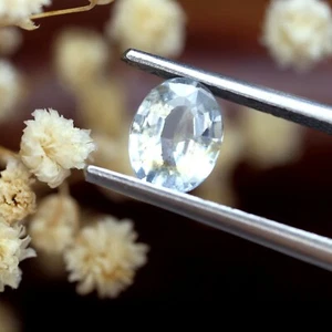 Amazing Certified 1.09ct Natural Unheated White Sapphire Madagascar Oval 7x5.4mm - Picture 1 of 6