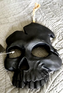 Neu-Ort & Zeit-Halloween dunkel rissige Totenkopf Plakette-schwarz-7,5 x 5,5 x 1" - Bild 1 von 13