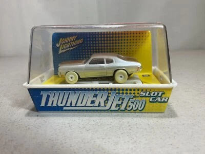 Johnny Lightning HO 1970 Chevelle White Lightning Slot Car - Image 1 of 2