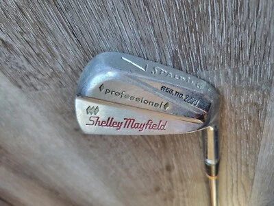 VTG Shelley Mayfield 7 Iron Spalding Professional 2250 Pro Only Golf 35.5" Tall - Image 1 of 4