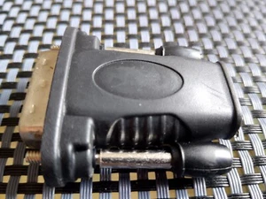 Hochwertiger ADAPTER DVI 24 P male Stifte männlich auf HDMI female weiblich - Picture 1 of 3