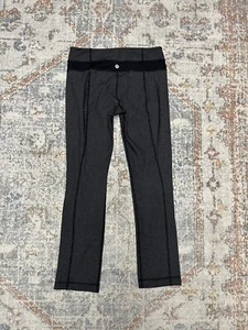 Lululemon Skinny Groove Pant (Print) Diamond Dot Black White / Black Size 6 - Picture 1 of 2