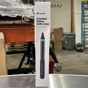 Insta360 3m 9.8ft Extended Edition Selfie Stick for ONE X2, ONE R, X3, X4 - Picture 1 of 6