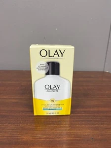 Crema hidratante diaria Olay Complete UV365 SPF15 sensible 4 fl oz; exp. 12/26 - Imagen 1 de 5