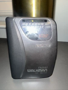 VTG Sony WM-FX121 Walkman w/phones Portable Cassette Player AM/FM Radio Working - Picture 1 of 9