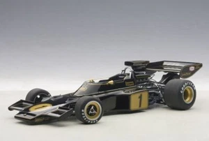 Lotus 72 E Grand Prix 1973 Emerson Fittipaldi #1 Nero Modellino 1:18 Autoart - Foto 1 di 12